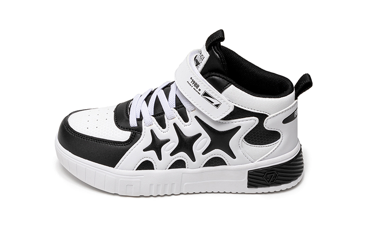 7 PE Низкие детские кроссовки для скейтбординга 7-PE, белый/черный
7 PE Низкие детские кроссовки для скейтбординга 7-PE, белый/черный