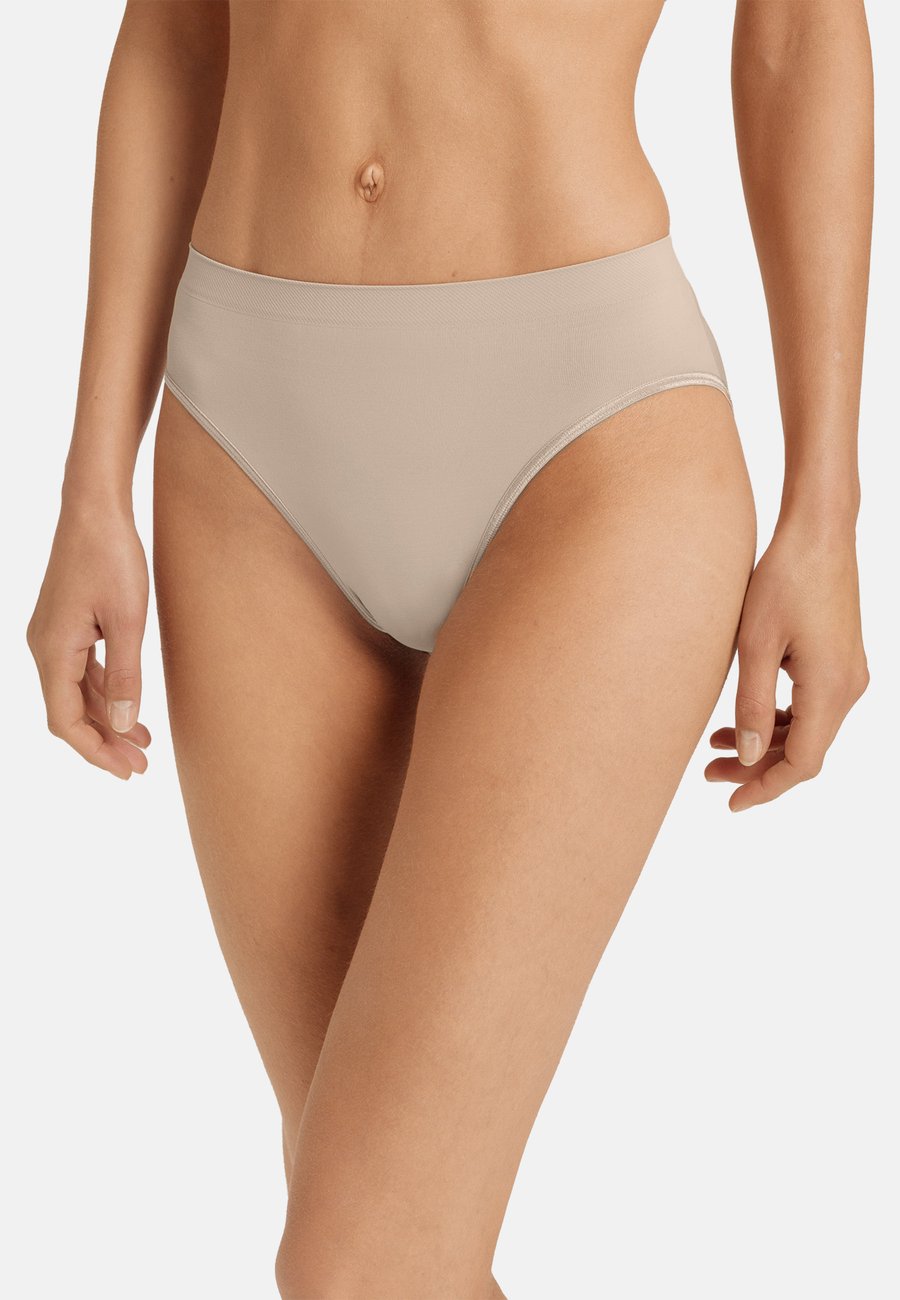 Брифы Hanro TOUCH FEELINGS, Coffee Quartz/Beige
Брифы Hanro TOUCH FEELINGS, Coffee Quartz/Beige