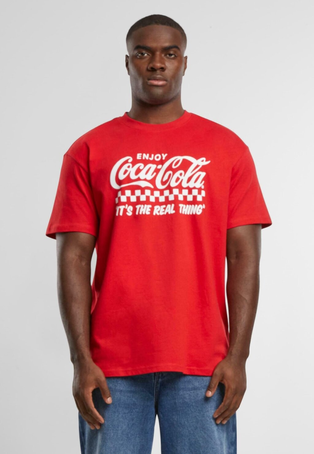 Футболка с принтом COCA COLA ENJOY COKE Merchcode, красный
Футболка с принтом COCA COLA ENJOY COKE Merchcode, красный