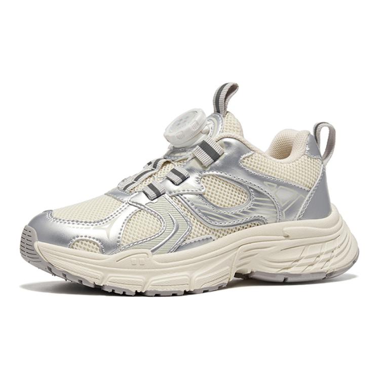 Низкие детские кроссовки для повседневной жизни TATA, серебряный
Низкие детские кроссовки для повседневной жизни TATA, серебряный