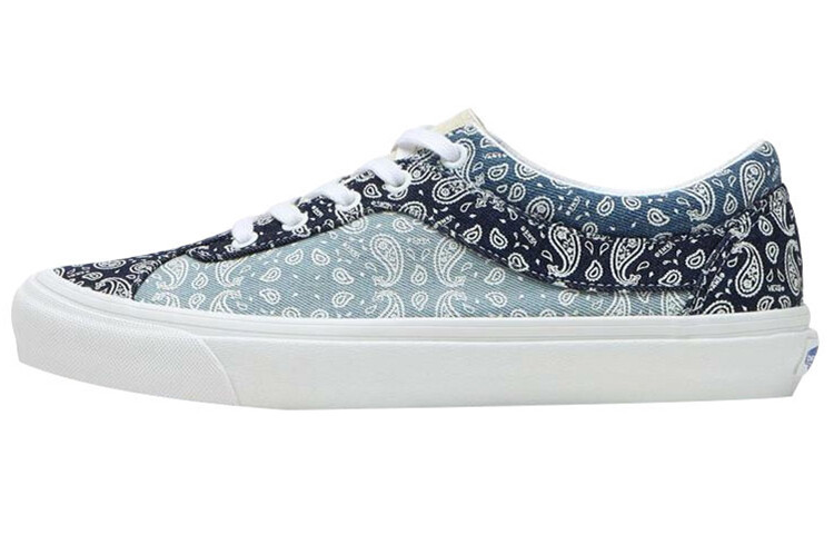 Кроссовки Vans Bold Ni 'Bandana'
Кроссовки Vans Bold Ni 'Bandana'