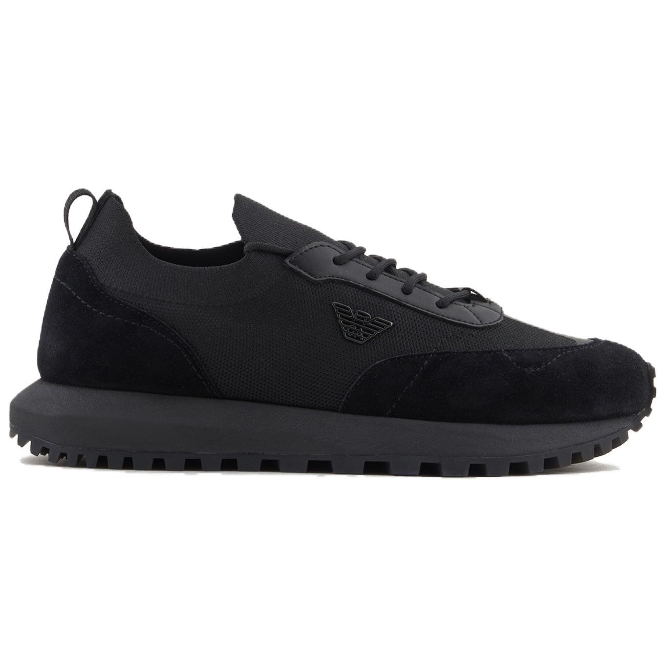 Кроссовки EMPORIO ARMANI на шнуровке с логотипом на бляшке, черные
Кроссовки EMPORIO ARMANI на шнуровке с логотипом на бляшке, черные