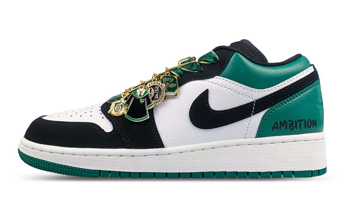 Детские баскетбольные кроссовки Air 1 Low Top для подростков Jordan, черный/зеленый
Детские баскетбольные кроссовки Air 1 Low Top для подростков Jordan, черный/зеленый