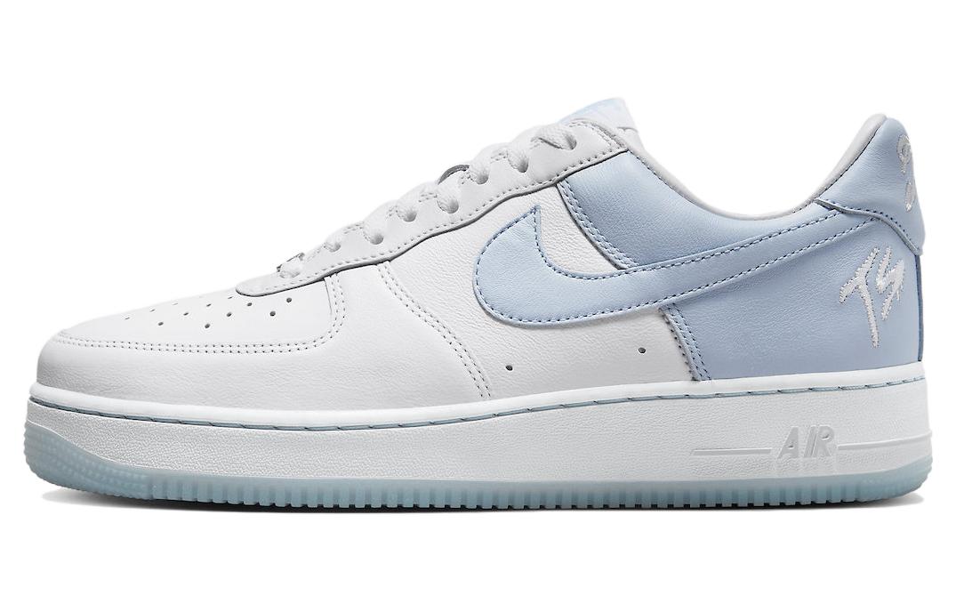 Nike Air Force 1 Low QS Terror Squad Loyalty Белый Синий
Nike Air Force 1 Low QS Terror Squad Loyalty Белый Синий