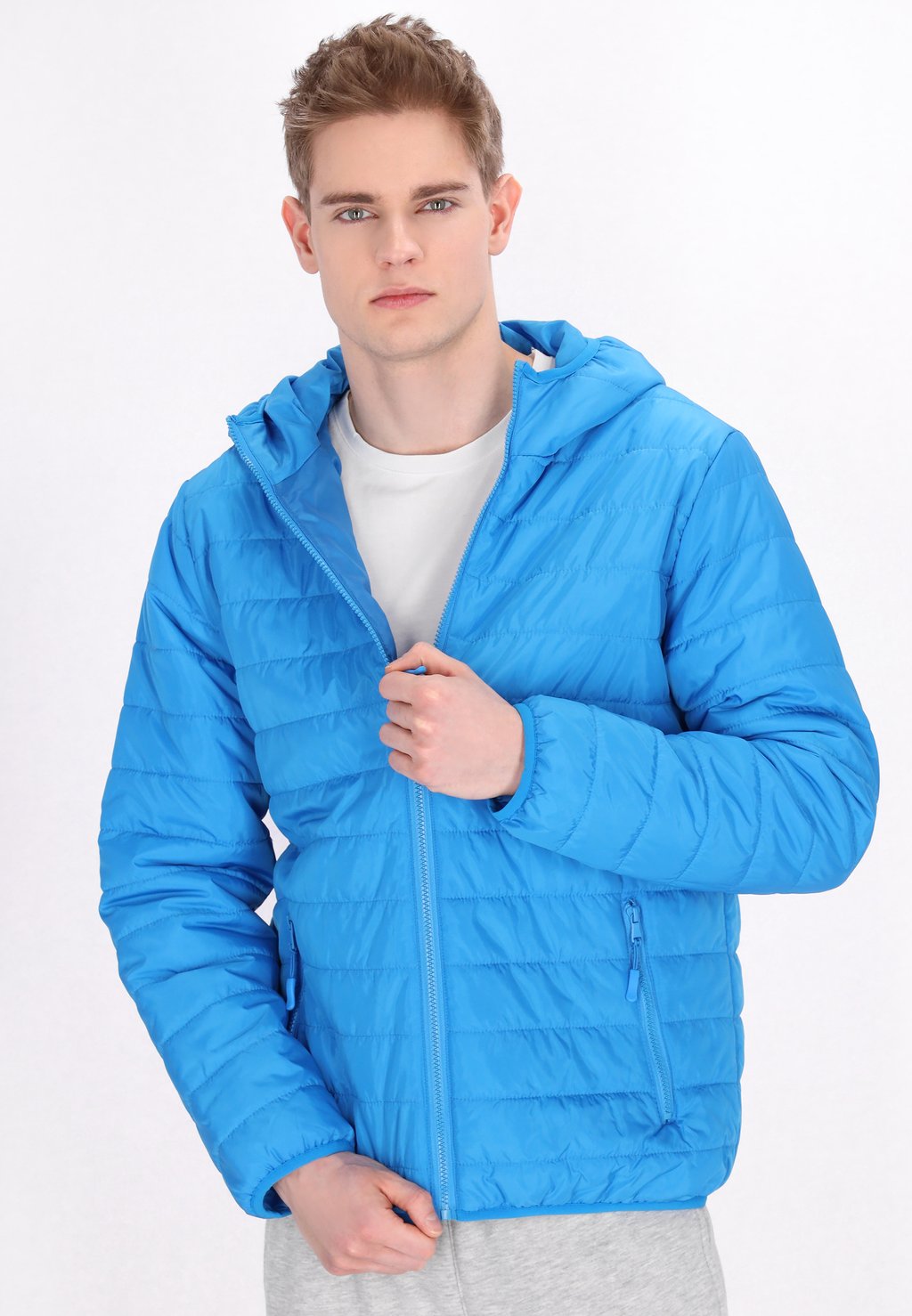 Легкая куртка Mo, синий
Легкая куртка Mo, синий