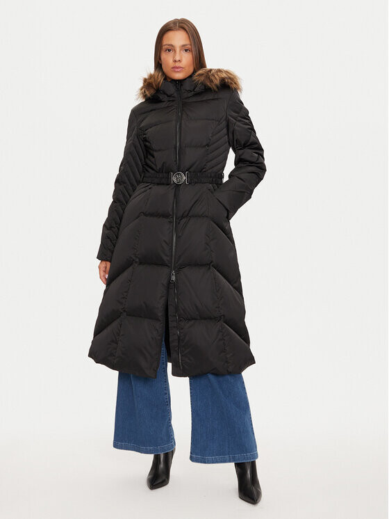 Пуховик стандартного кроя Guess, черный
Пуховик стандартного кроя Guess, черный