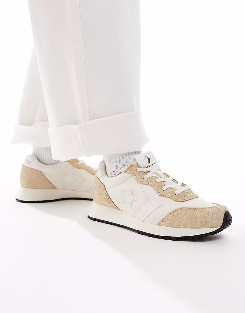 Кроссовки Converse Omega в цвете «кремовый»
Кроссовки Converse Omega в цвете «кремовый»