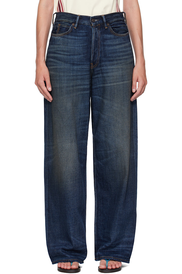 Acne Studios Свободные джинсы темно-синего цвета 1981 года
Acne Studios Свободные джинсы темно-синего цвета 1981 года