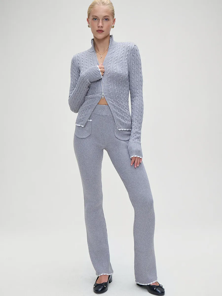 Свитер вязанной вязки Carter Frankies Bikinis, цвет Heather Grey
Свитер вязанной вязки Carter Frankies Bikinis, цвет Heather Grey