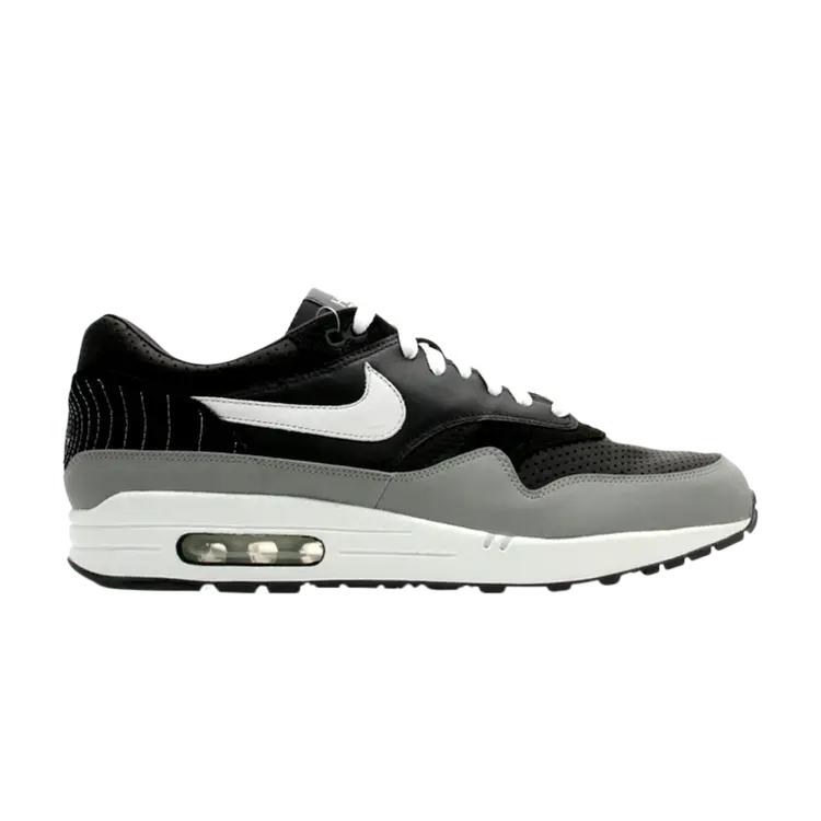 Кроссовки Nike Air Max 1 Premium SP 'Hold Tight', черный
Кроссовки Nike Air Max 1 Premium SP 'Hold Tight', черный