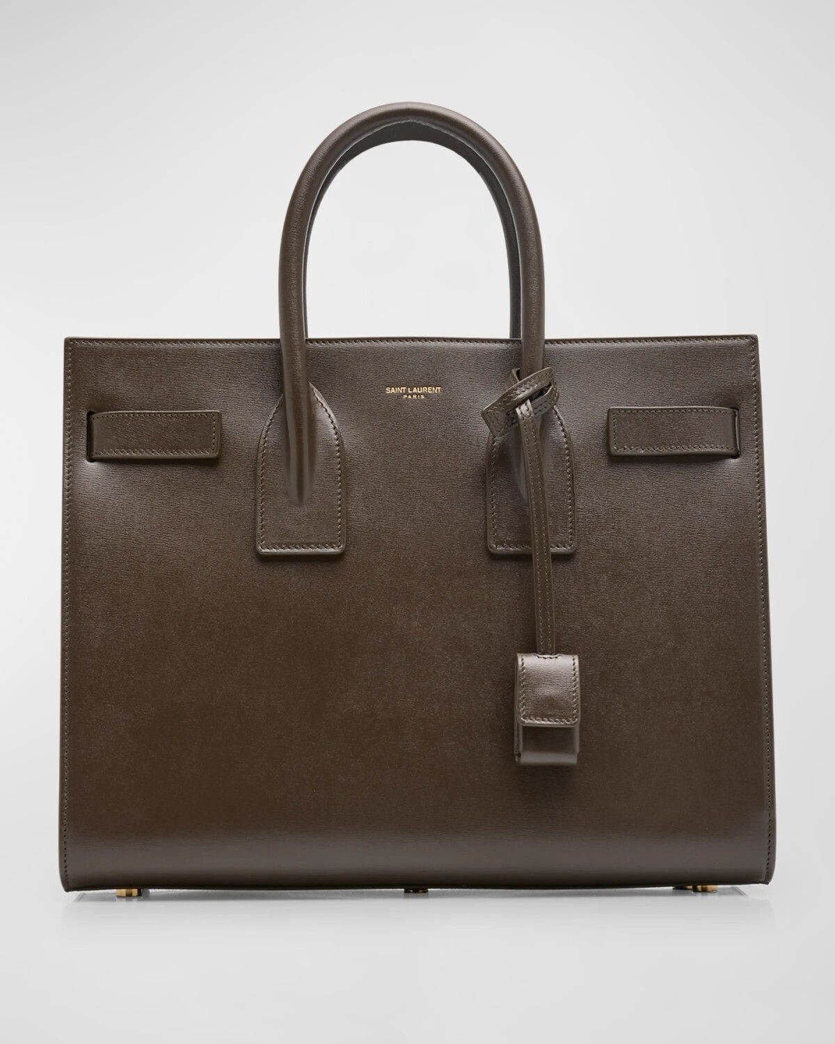 Маленькая сумка Sac De Jour с ручкой сверху из гладкой кожи Saint Laurent, цвет Light Musk
Маленькая сумка Sac De Jour с ручкой сверху из гладкой кожи Saint Laurent, цвет Light Musk