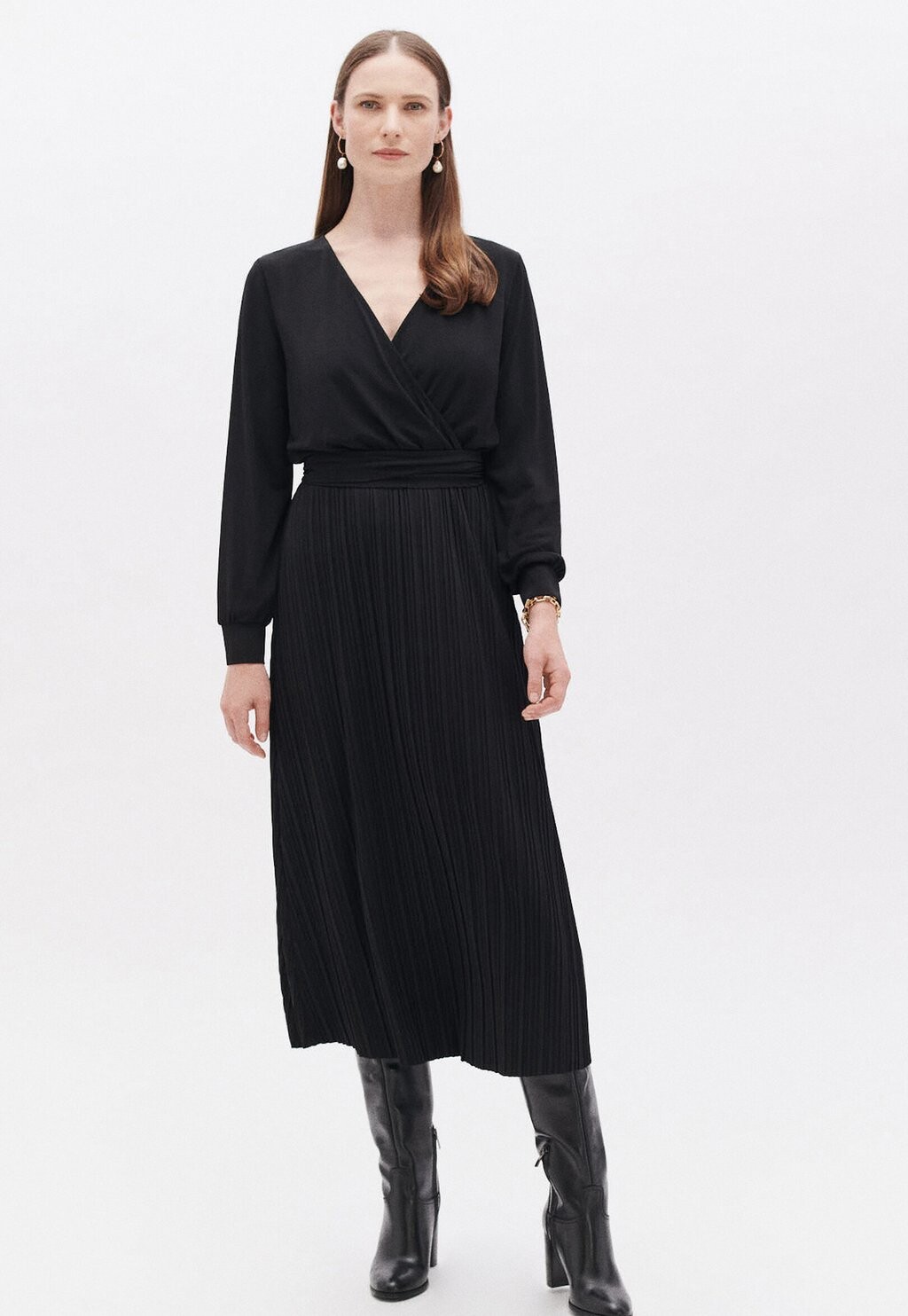 Повседневное платье Caroll, цвет black
Повседневное платье Caroll, цвет black