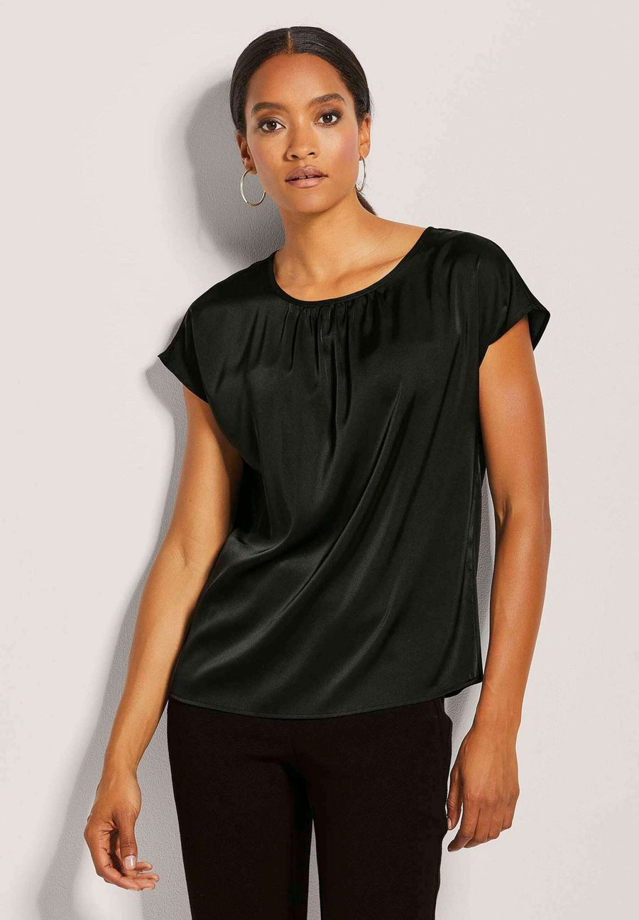Блуза MADELEINE Blouse, Black
Блуза MADELEINE Blouse, Black