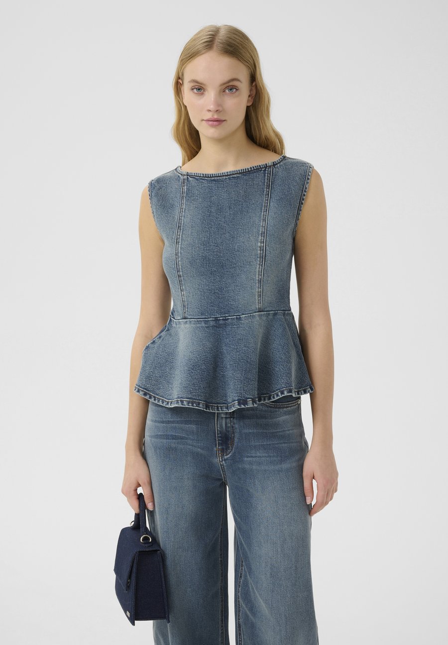 Топ Gestuz VIVA SL , Vintage Blue Denim/Blue Denim
Топ Gestuz VIVA SL , Vintage Blue Denim/Blue Denim