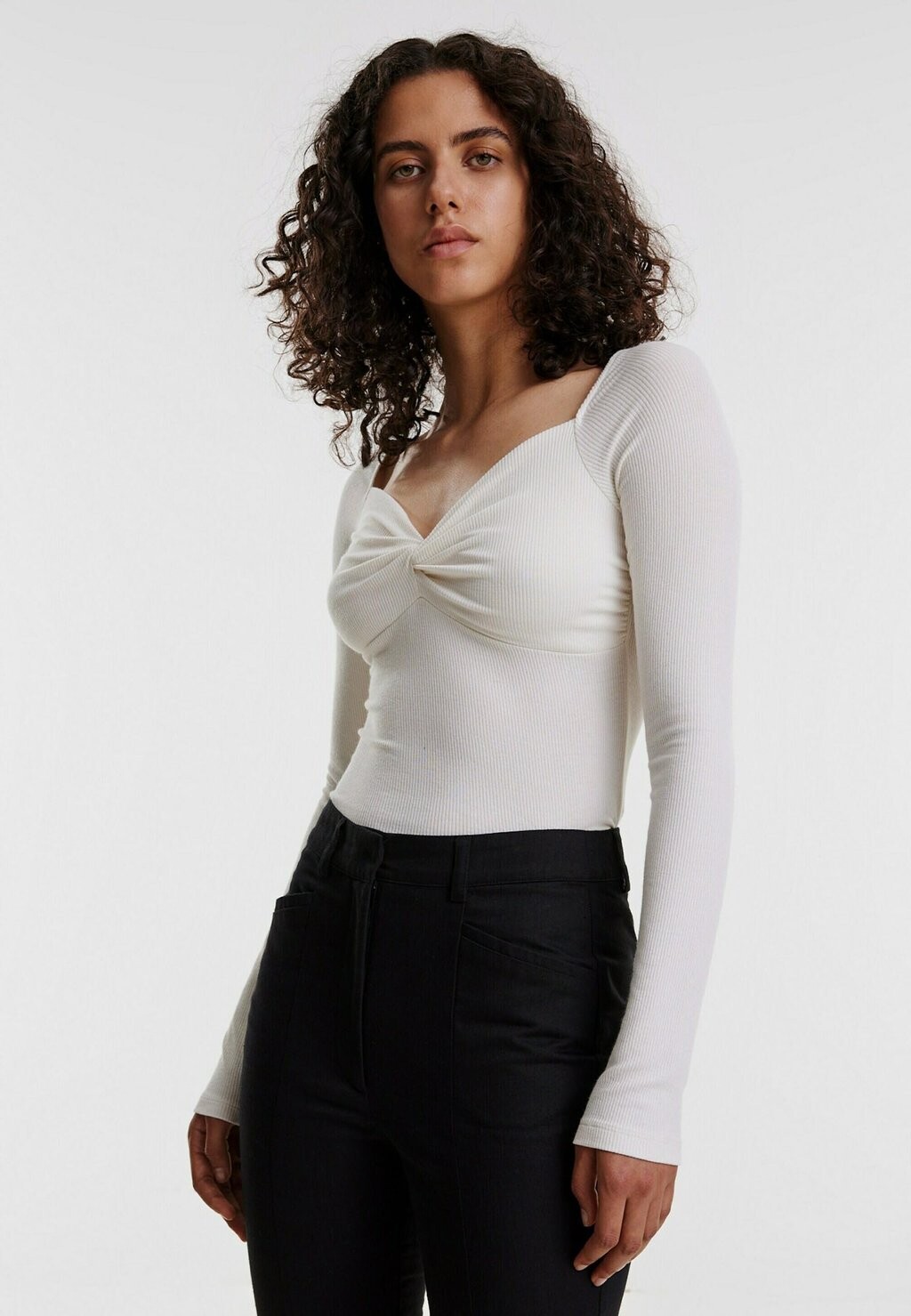 Рубашка с длинным рукавом LOANA EDITED, цвет naturweiß
Рубашка с длинным рукавом LOANA EDITED, цвет naturweiß