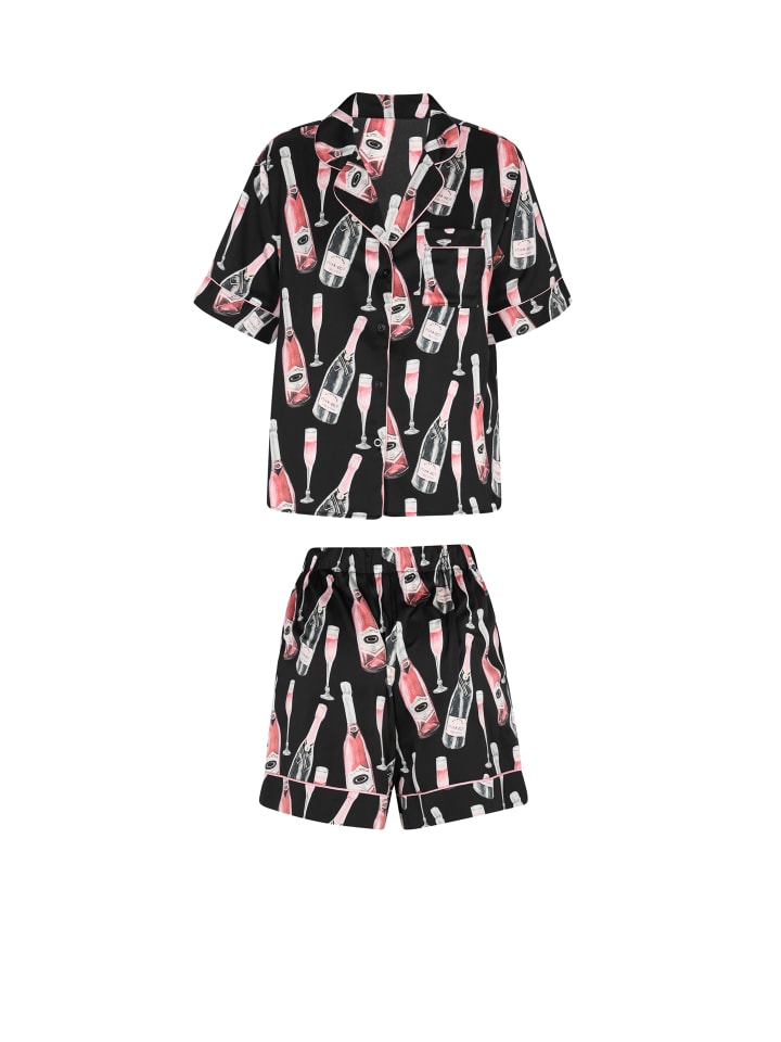 Faina Женская пижама черного цвета с разноцветными элементами
Faina Женская пижама черного цвета с разноцветными элементами