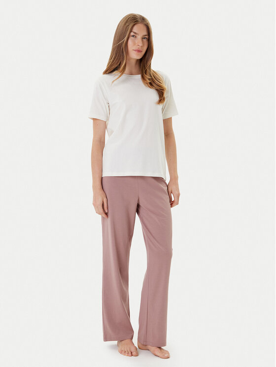 Пижама regular fit 50545568 Boss, бежевый
Пижама regular fit 50545568 Boss, бежевый