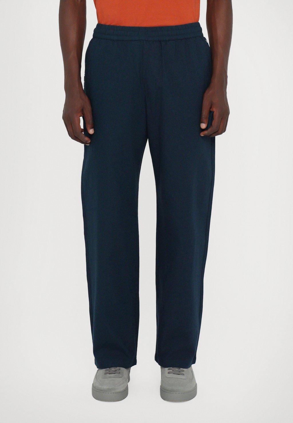 Брюки ENOCH PANT DOUBLE A BY W.W., темно-синий 
Брюки ENOCH PANT DOUBLE A BY W.W., темно-синий