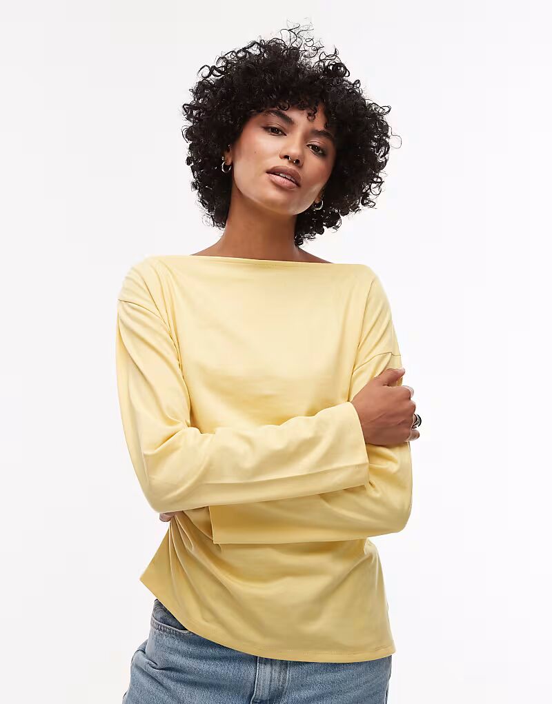 Асимметричный топ Topshop с длинными рукавами и вырезом-лодочкой желтого цвета
Асимметричный топ Topshop с длинными рукавами и вырезом-лодочкой желтого цвета