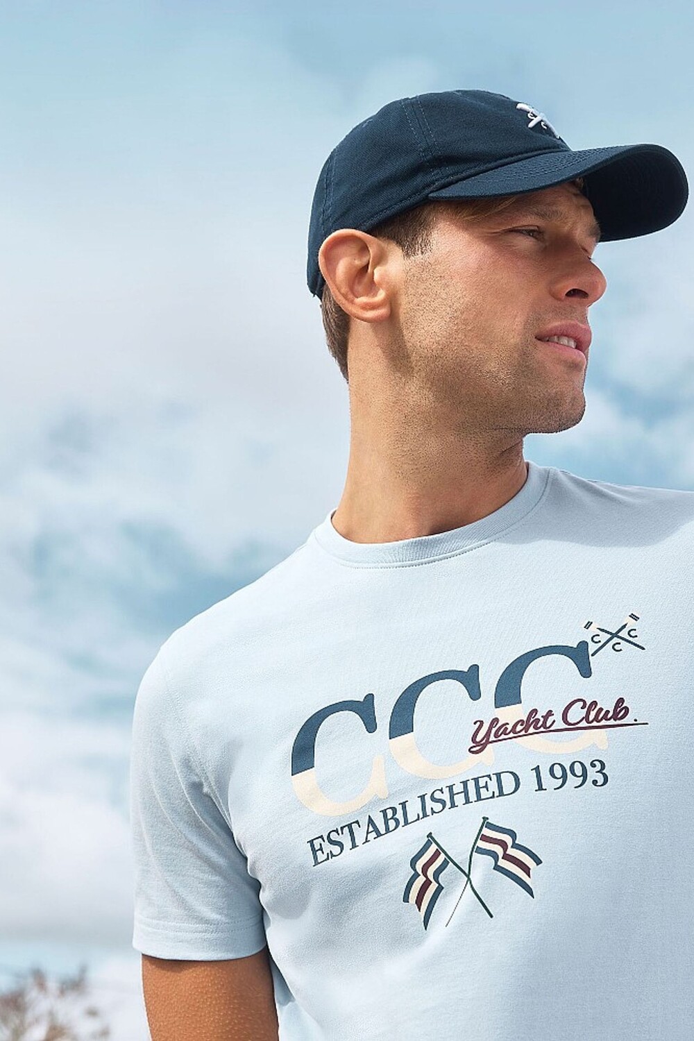 Футболка Crew Clothing из 100% хлопка с графическим принтом Crew Clothing Company, синий
Футболка Crew Clothing из 100% хлопка с графическим принтом Crew Clothing Company, синий