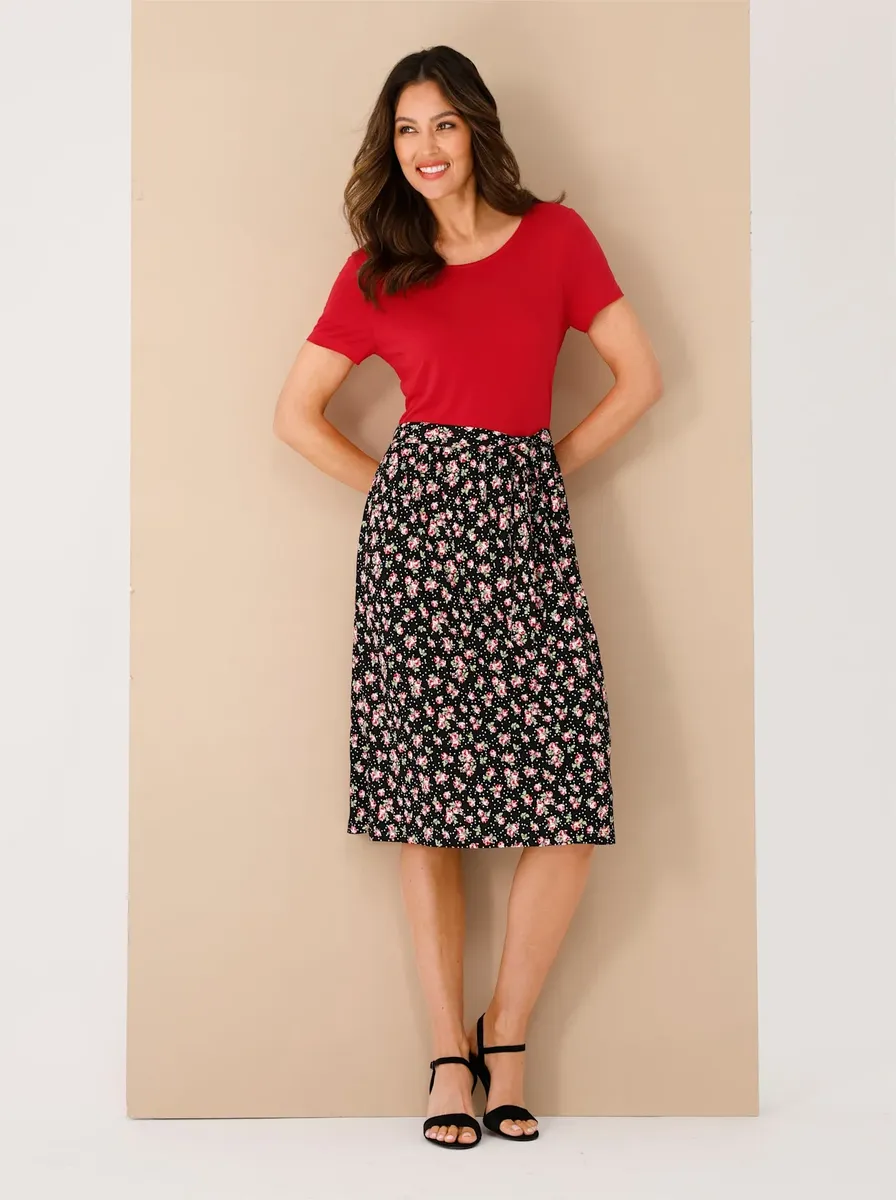 Классическое базовое платье из джерси "Jersey Dress" Classic Basics, цвет Rot-Bedruckt 
Классическое базовое платье из джерси "Jersey Dress" Classic Basics, цвет Rot-Bedruckt