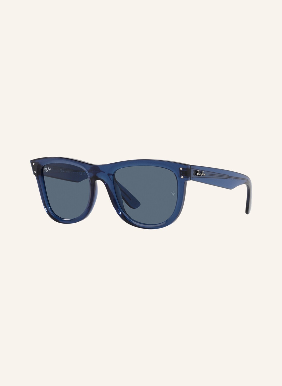 Солнцезащитные очки Ray-Ban WAYFARER REVERSE
Солнцезащитные очки Ray-Ban WAYFARER REVERSE