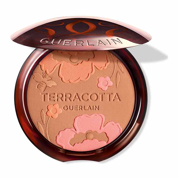 Осветляющая пудра для естественного эффекта здоровой кожи GUERLAIN Terracotta Flower Blossom
Осветляющая пудра для естественного эффекта здоровой кожи GUERLAIN Terracotta Flower Blossom