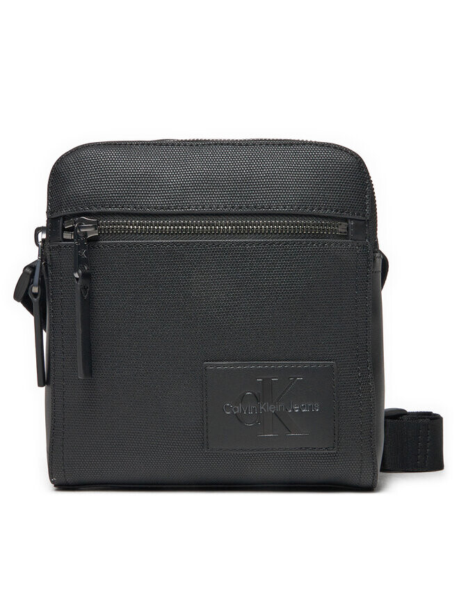 Сумка Calvin Klein Jeans K50K512996, черный
Сумка Calvin Klein Jeans K50K512996, черный