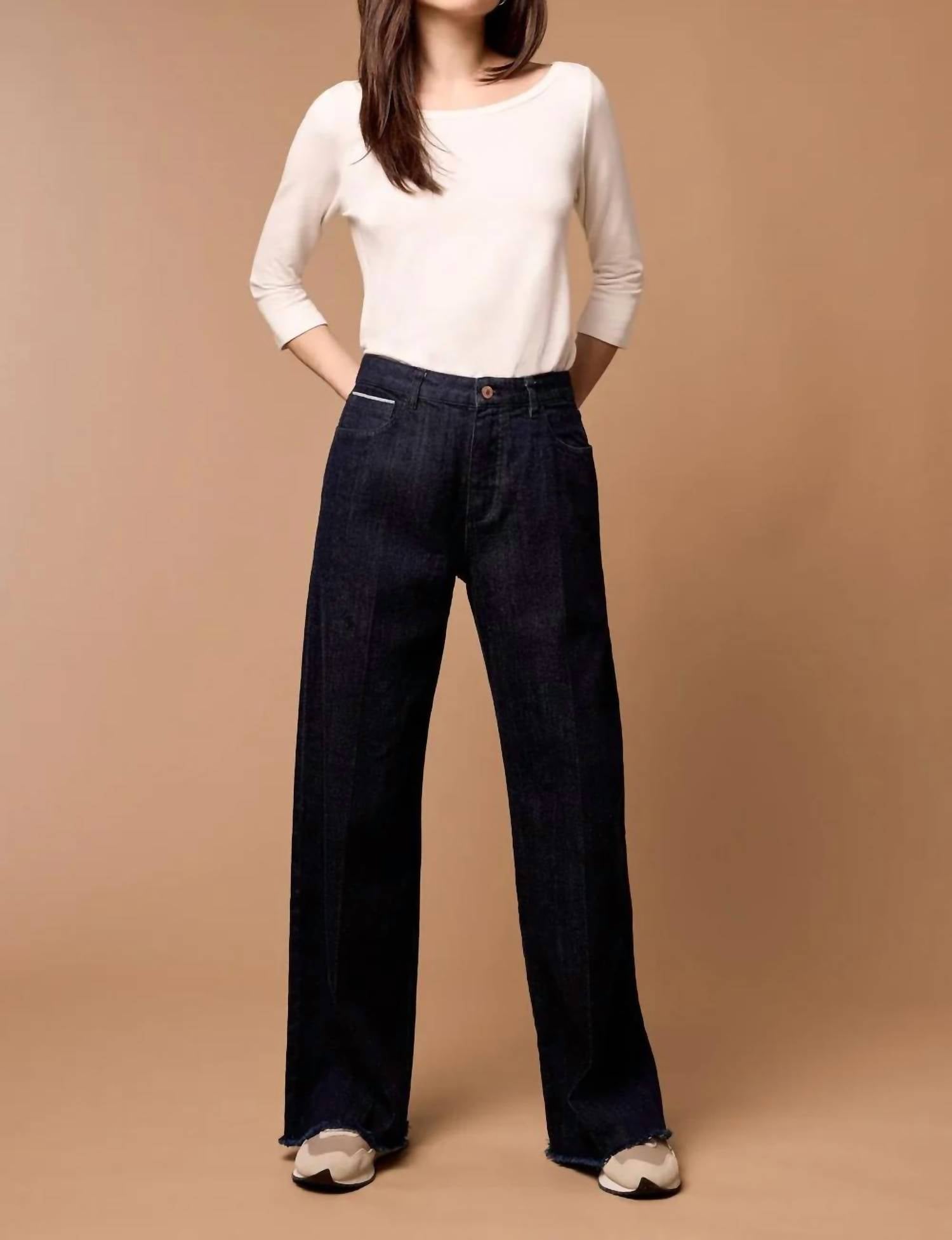 TRIBAL Джинсы Blue Thread Brooke Hugging Wide Trouser Jeans в темно-синем цвете
TRIBAL Джинсы Blue Thread Brooke Hugging Wide Trouser Jeans в темно-синем цвете