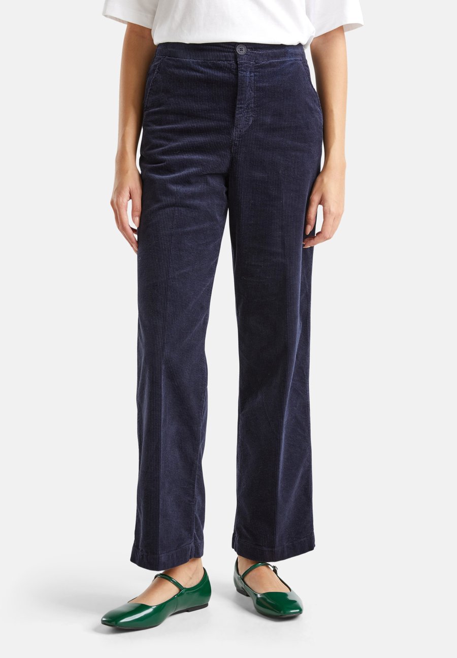 Брюки United Colors of Benetton WIDE, Blue
Брюки United Colors of Benetton WIDE, Blue