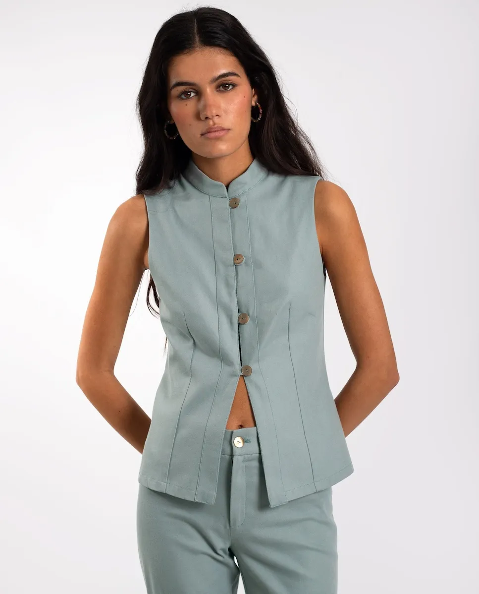 Женский жилет на пуговицах спереди The-Are, светло-голубой
Женский жилет на пуговицах спереди The-Are, светло-голубой