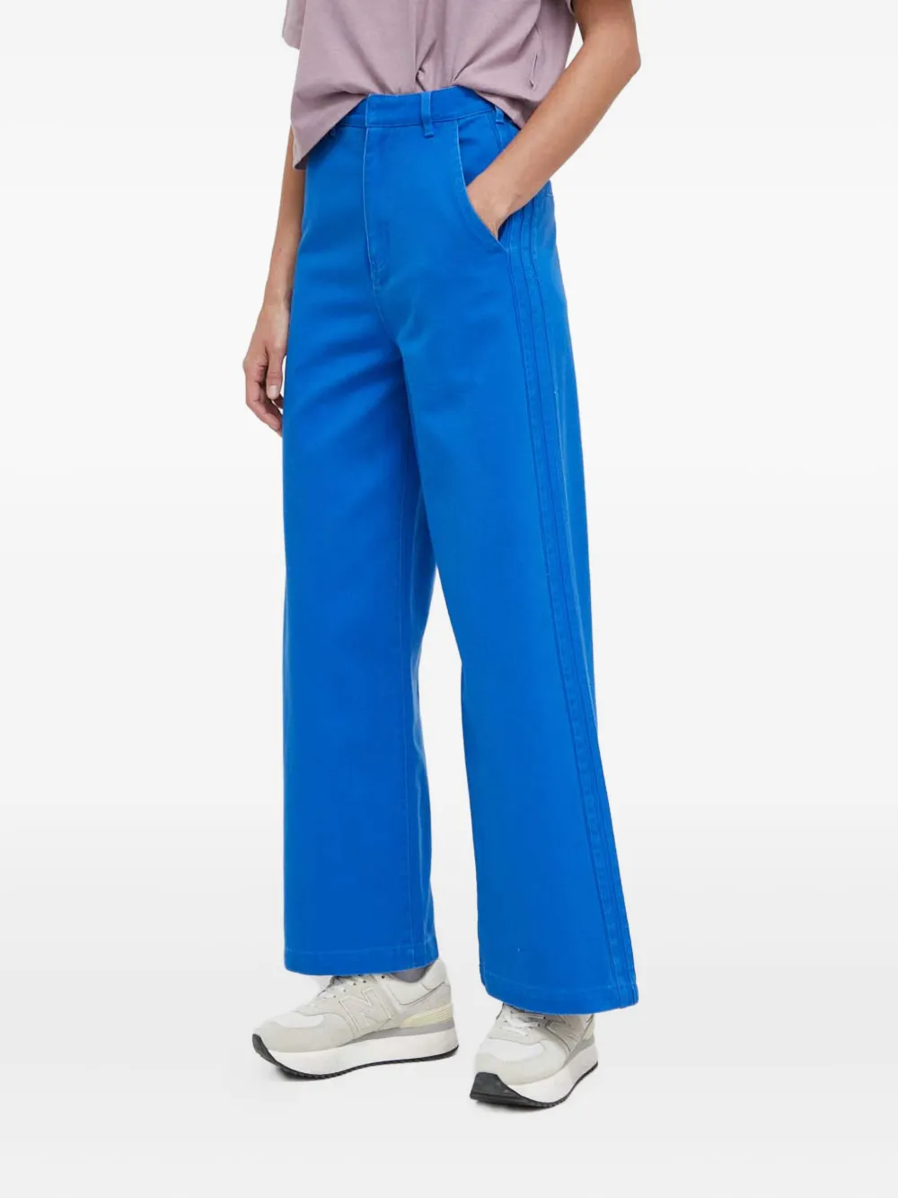 Джинсы с тремя полосками adidas, синий
Джинсы с тремя полосками adidas, синий