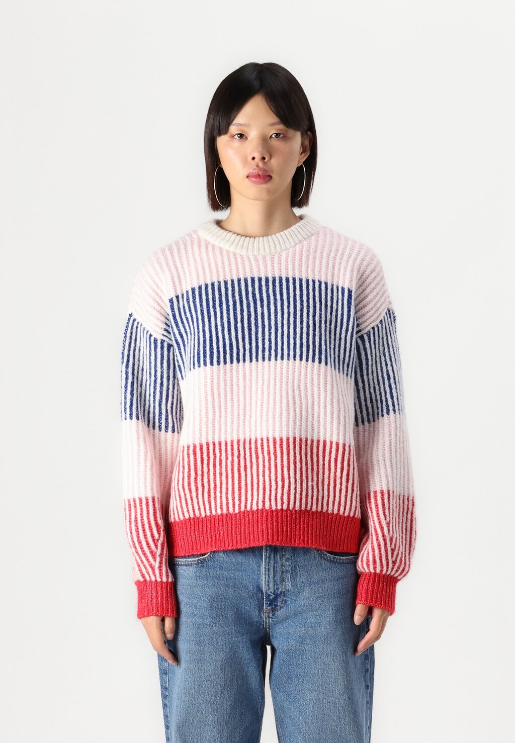 Джемпер PCNOLO O NECK Pieces, белый
Джемпер PCNOLO O NECK Pieces, белый