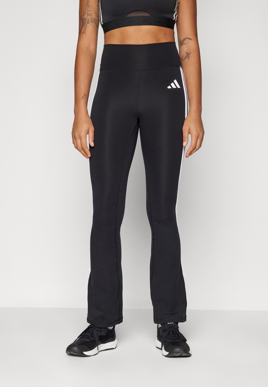 Леггинсы Adidas Performance OPTIME ESSENTIALS 3 STRIPES FLARED LEGGINGS, Black/White/Black
Леггинсы Adidas Performance OPTIME ESSENTIALS 3 STRIPES FLARED LEGGINGS, Black/White/Black