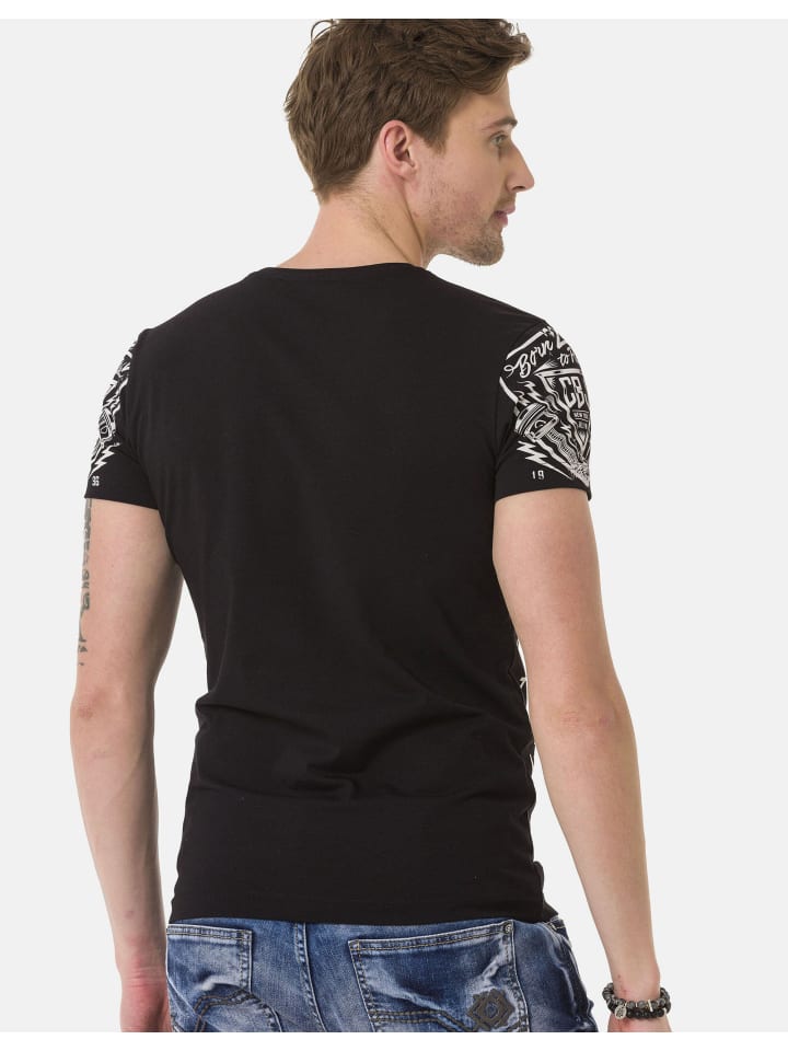 Футболка ЧЕРНОГО цвета Cipo & Baxx, Черный, Футболка ЧЕРНОГО цвета Cipo & Baxx
Футболка ЧЕРНОГО цвета Cipo & Baxx, Черный, Футболка ЧЕРНОГО цвета Cipo & Baxx