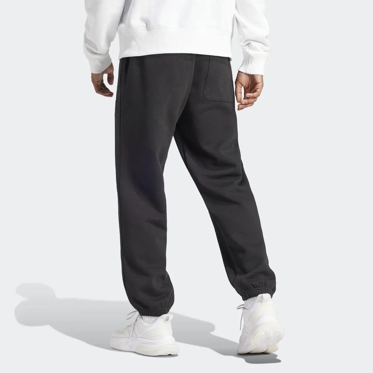 Спортивные брюки Adidas Sportswear "M ALL SZN PT" (1 шт.), черный
Спортивные брюки Adidas Sportswear "M ALL SZN PT" (1 шт.), черный