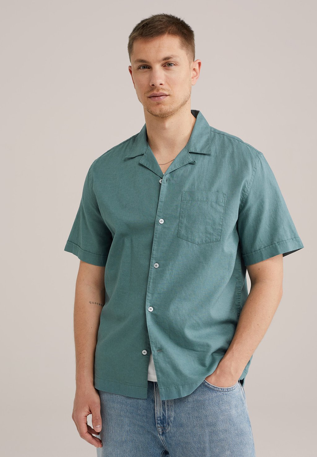 Рубашка FUNDAMENTALS WE Fashion, темно-зеленый
Рубашка FUNDAMENTALS WE Fashion, темно-зеленый