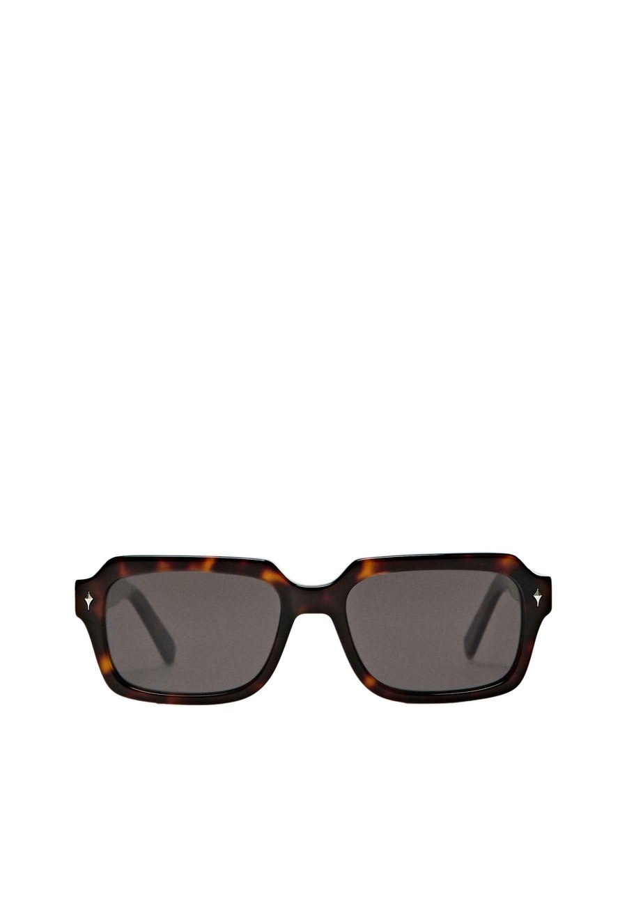 Солнцезащитные очки Massimo Dutti RECTANGULAR , Dark Brown
Солнцезащитные очки Massimo Dutti RECTANGULAR , Dark Brown