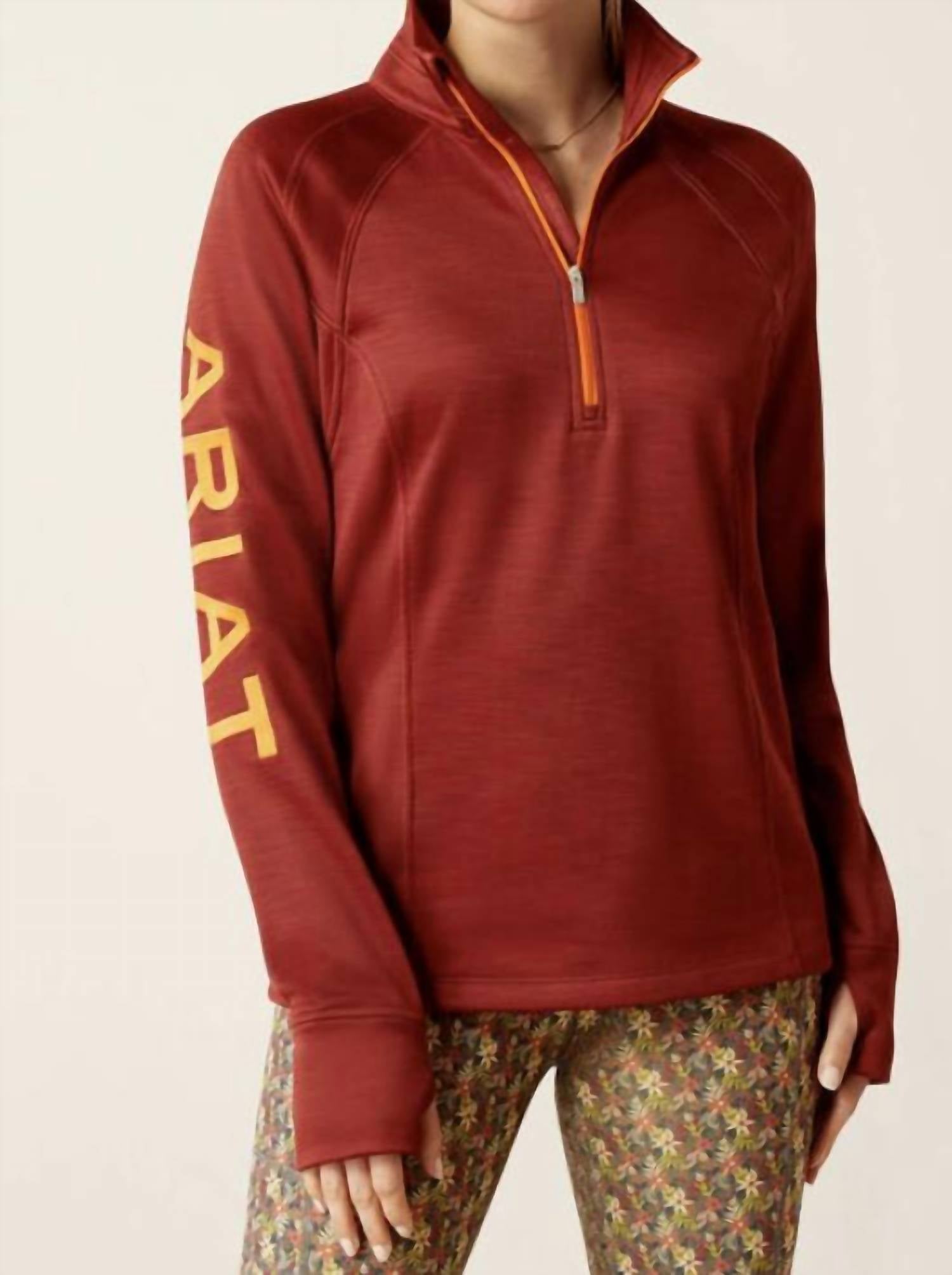 Толстовка Tek Team 1/2 Zip из обожженного кирпича ARIAT, цвет fired brick
Толстовка Tek Team 1/2 Zip из обожженного кирпича ARIAT, цвет fired brick