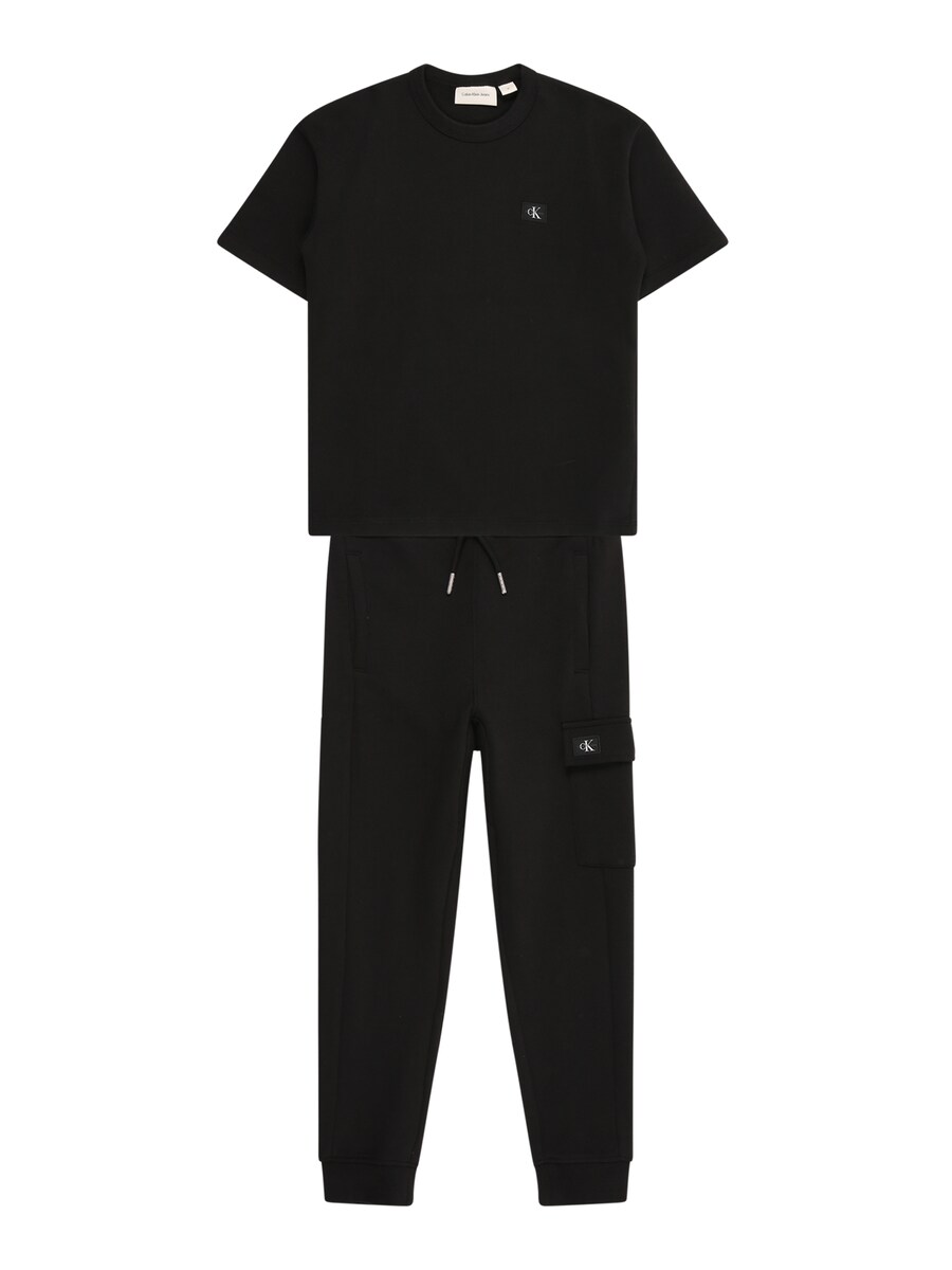 Набор Calvin Klein Jeans, черный
Набор Calvin Klein Jeans, черный