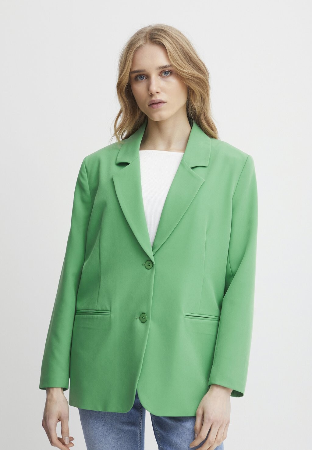 Блейзер ICHI IHLEXI BL2, цвет greenbriar
Блейзер ICHI IHLEXI BL2, цвет greenbriar