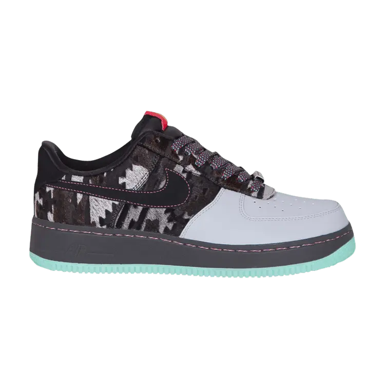 Кроссовки Nike Air Force 1 Comfort Premium QS 'Year of the Horse', серый
Кроссовки Nike Air Force 1 Comfort Premium QS 'Year of the Horse', серый