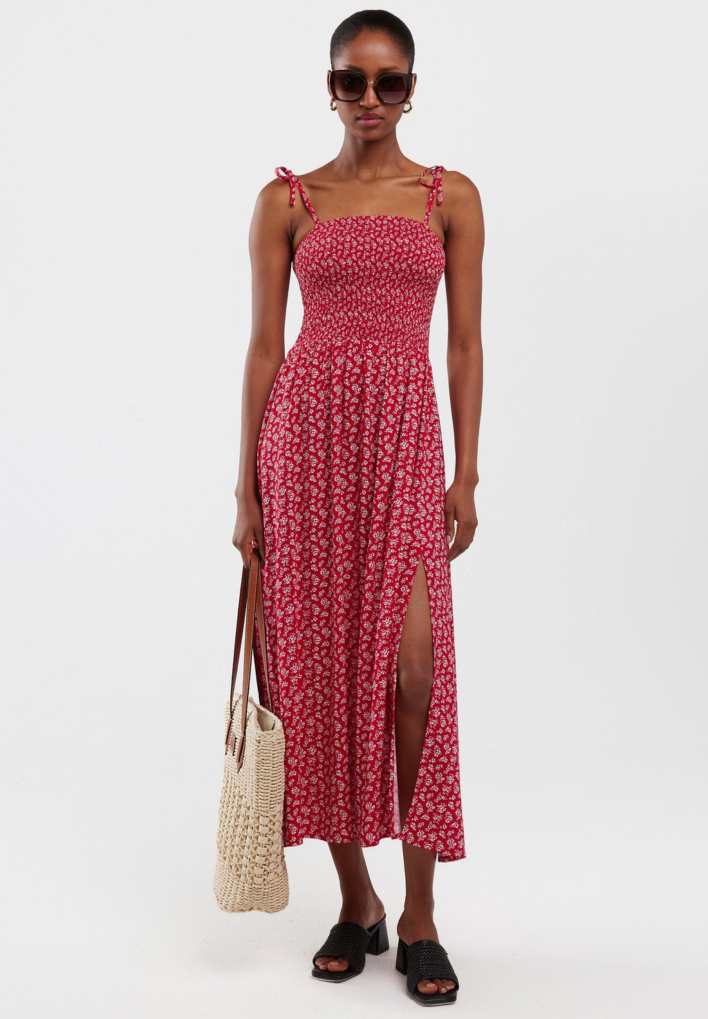 Повседневное платье Big Star, красный
Повседневное платье Big Star, красный