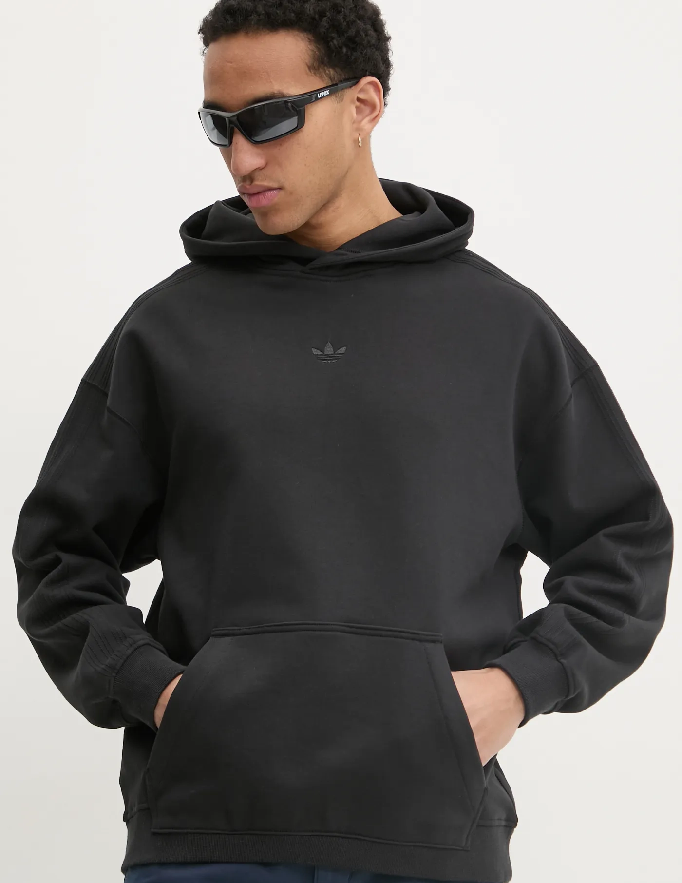 Толстовка Essential из хлопка adidas Originals, черный
Толстовка Essential из хлопка adidas Originals, черный