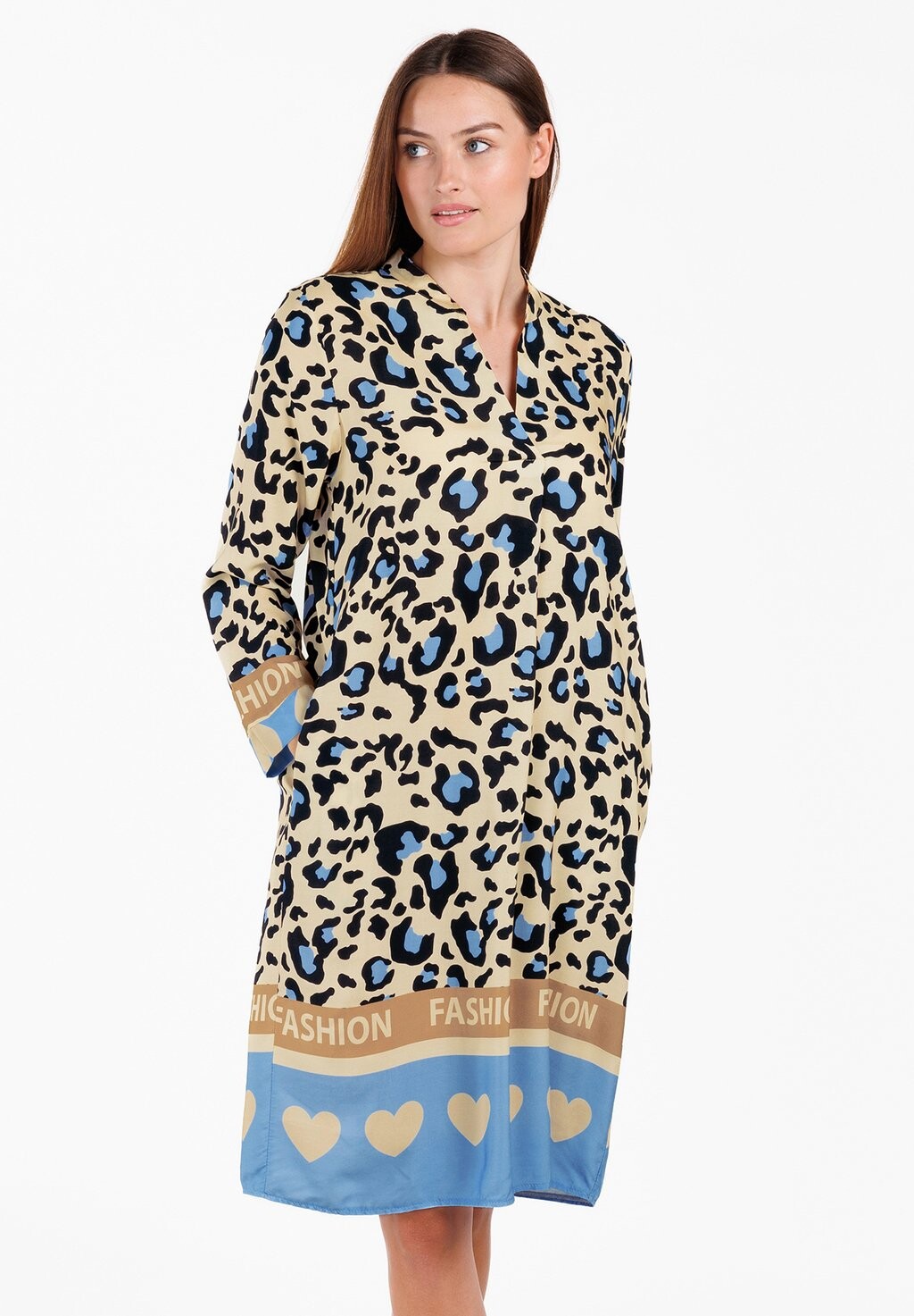 Дневное платье SAVANNA V-NECK Key Largo, светло-голубой
Дневное платье SAVANNA V-NECK Key Largo, светло-голубой