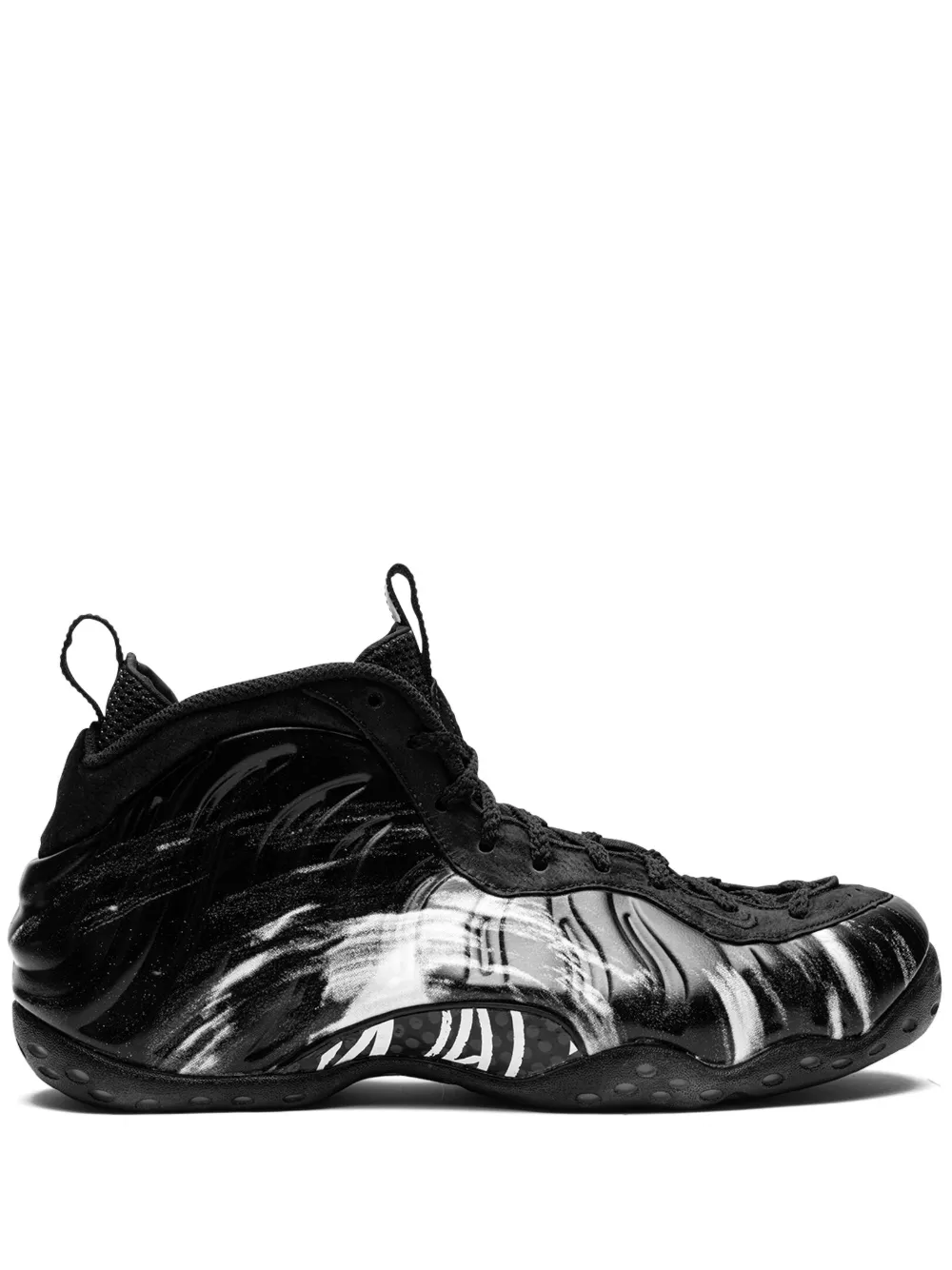 Кроссовки Air Foamposite One Dream A World Nike, черный
Кроссовки Air Foamposite One Dream A World Nike, черный