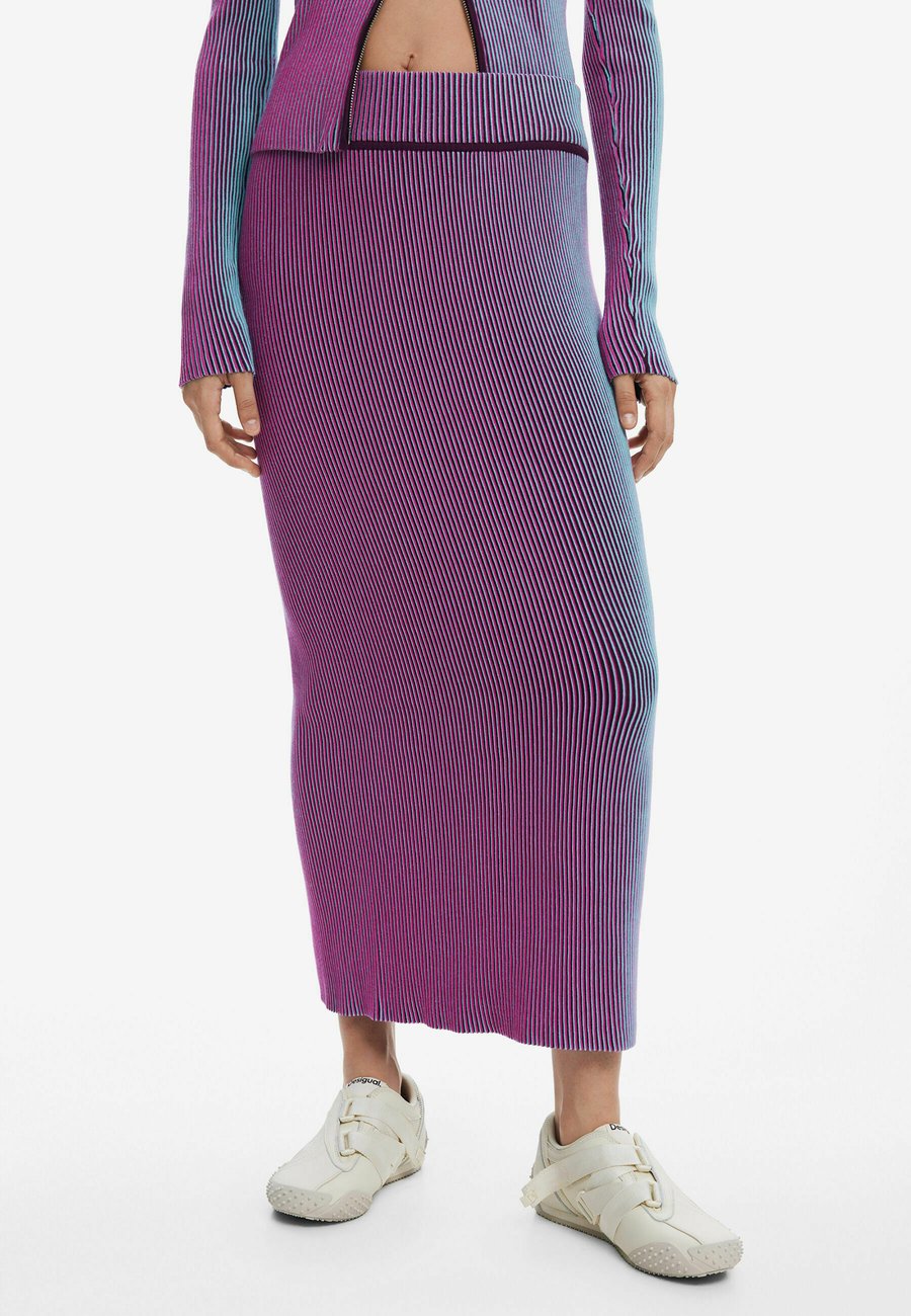 Юбка Desigual Maxi skirt, Red
Юбка Desigual Maxi skirt, Red