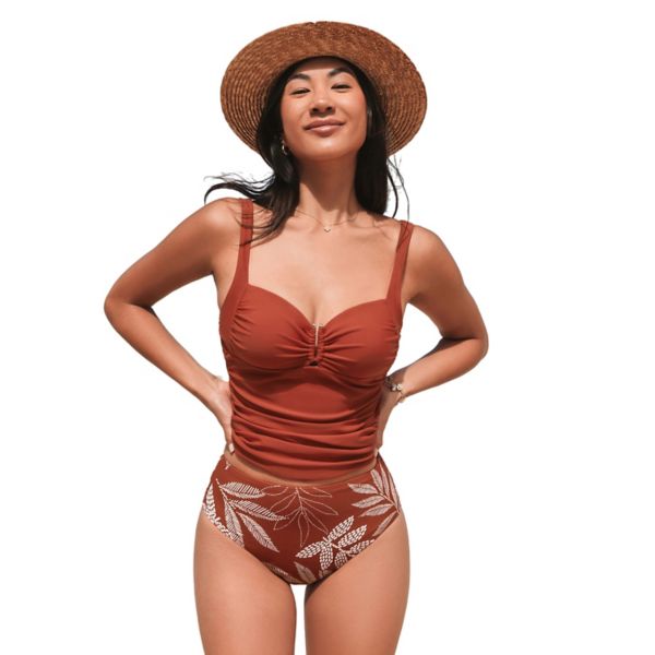 Женский комплект из двух предметов: топ-танкини с вырезом сердечком и плавки-шорты со сборками Cupshe, коричневый 
Женский комплект из двух предметов: топ-танкини с вырезом сердечком и плавки-шорты со сборками Cupshe, коричневый