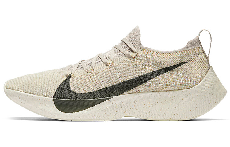 Кроссовки для бега Nike Vapor Street унисекс
Кроссовки для бега Nike Vapor Street унисекс