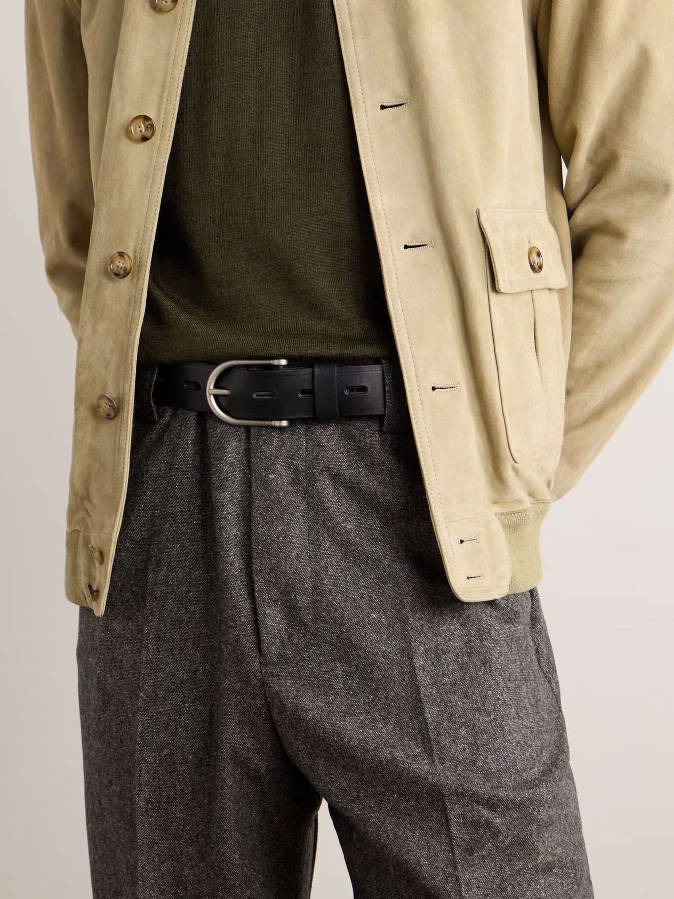 Ремень из кожи Manille шириной 3,5 см BLEU DE CHAUFFE, черный
Ремень из кожи Manille шириной 3,5 см BLEU DE CHAUFFE, черный